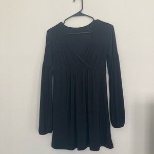 Black long sleeve dress